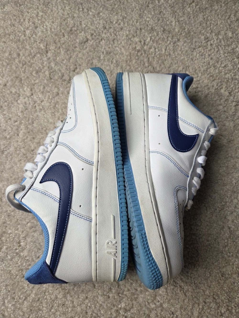 Nike Air Force 1 White And Blue